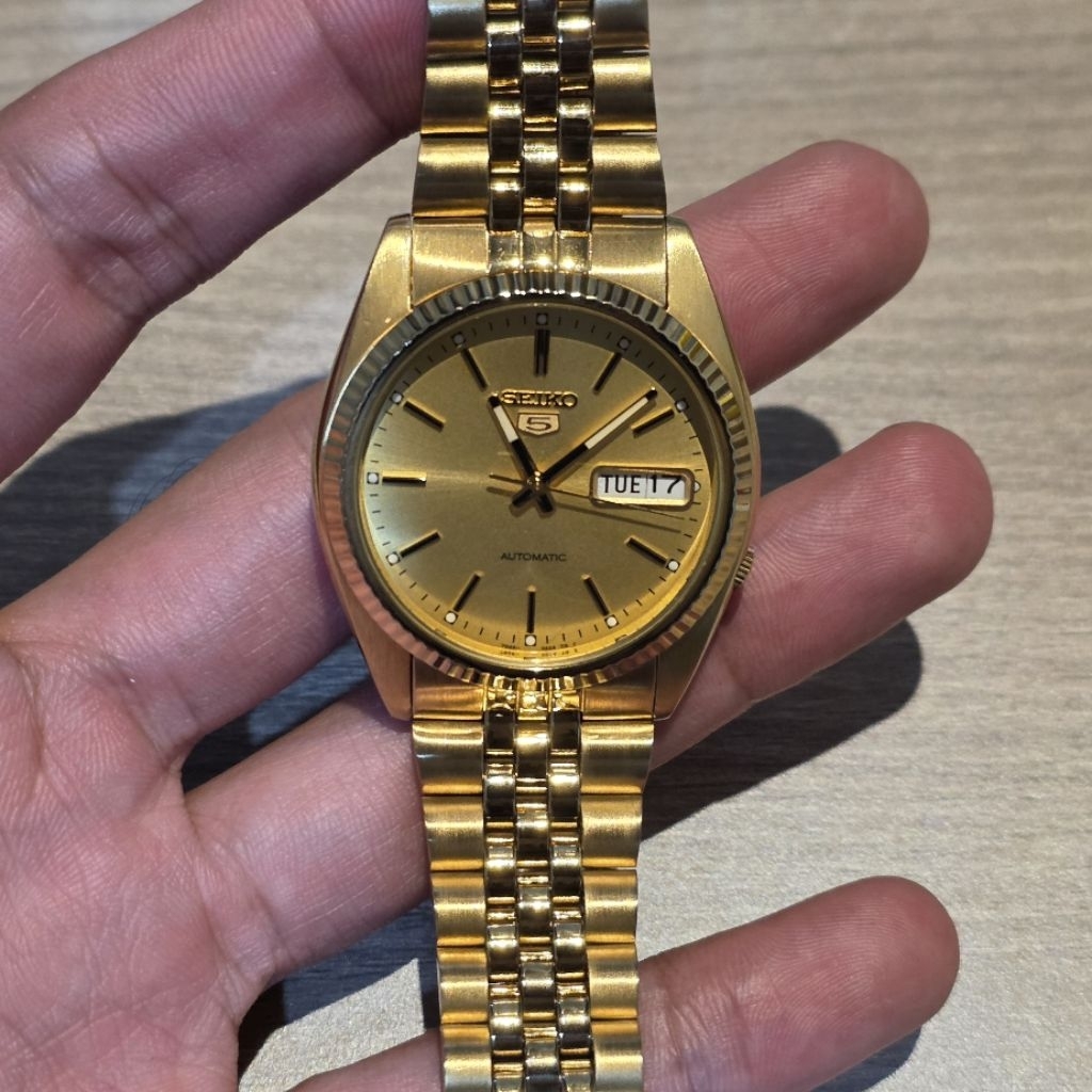 Rare Collection Jam Seiko 5 President Automatic Gold Emas (Datejust) SNXJ94K2