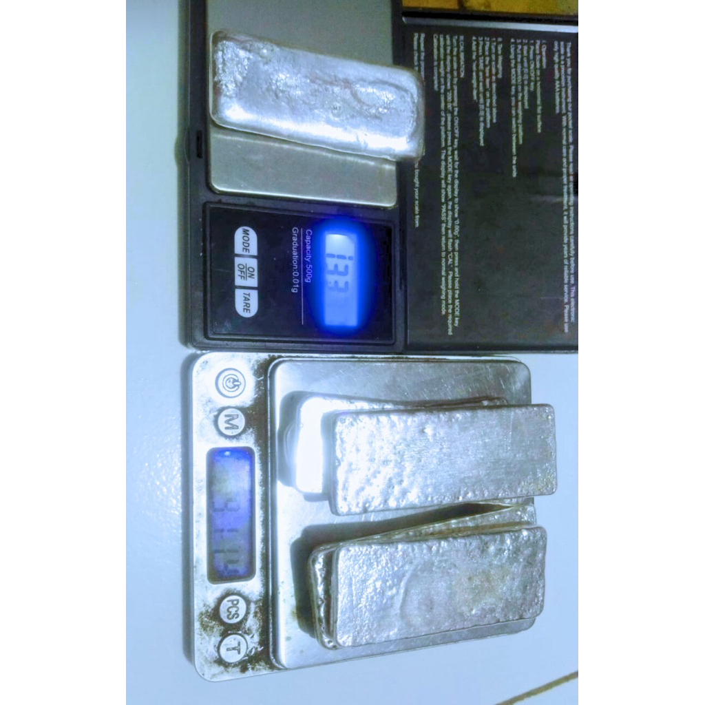 perak murni granule dan batangan