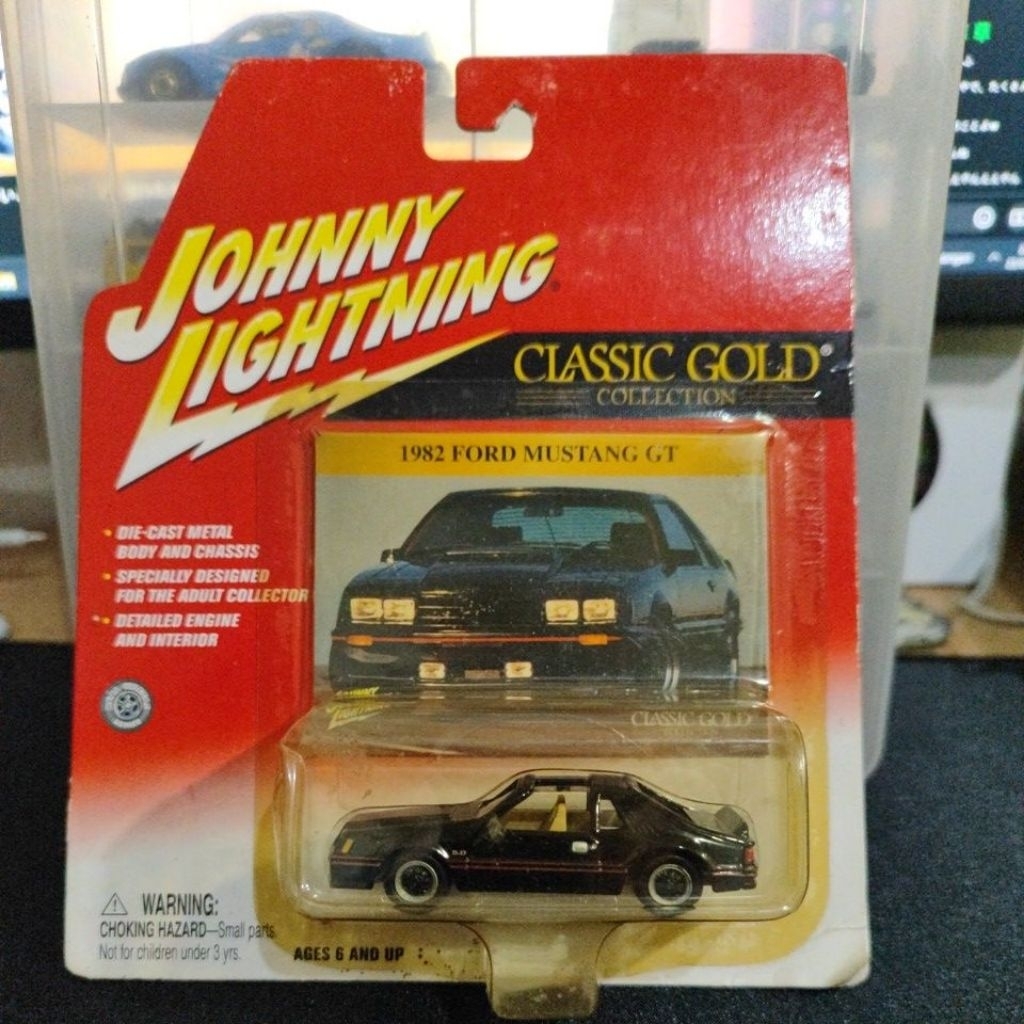 Johnny Lightning 1982 Ford Mustang GT