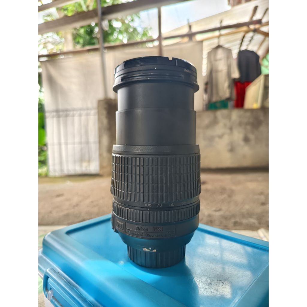 Lensa Kit Nikon 18-105 mm VR AFS DX