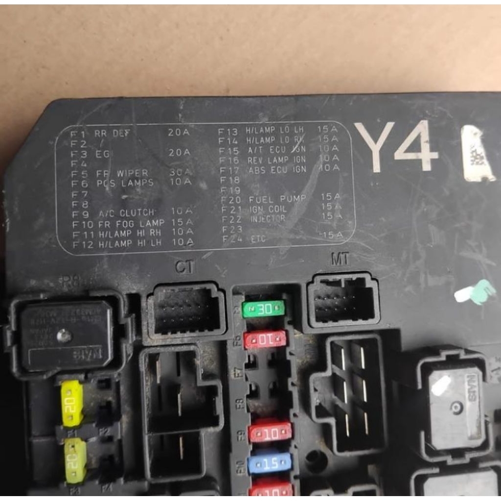 Ipdm Box Sikring Nissan Livina 15 L11 Y4 Y5 Y6 Matic manual