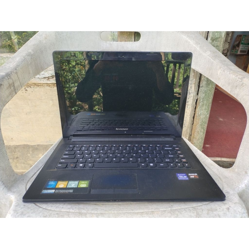 Laptop Lenovo G40-45 Processor Amd A8-6410 
Vga amd radeon R5