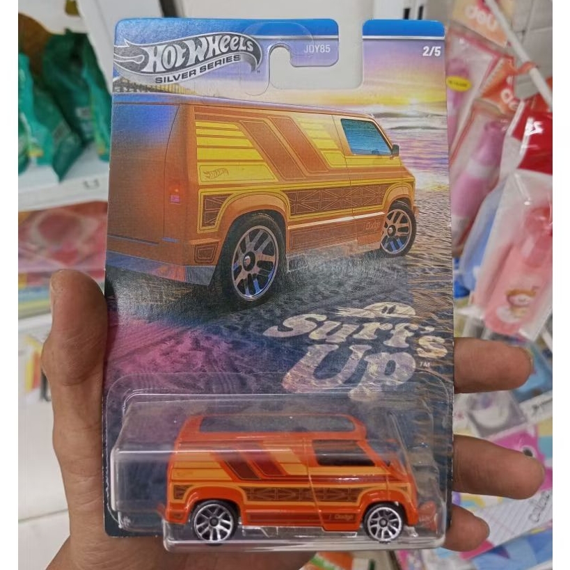 DIECAST HOTWEELS MOBIL DODGE DELIVERY SERI SURF AND UP