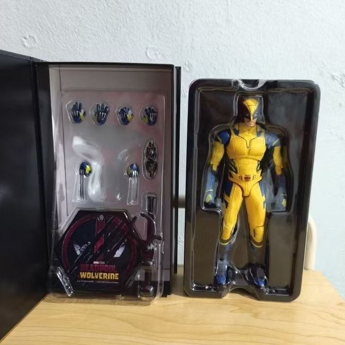 Zd toys Wolverine Bib