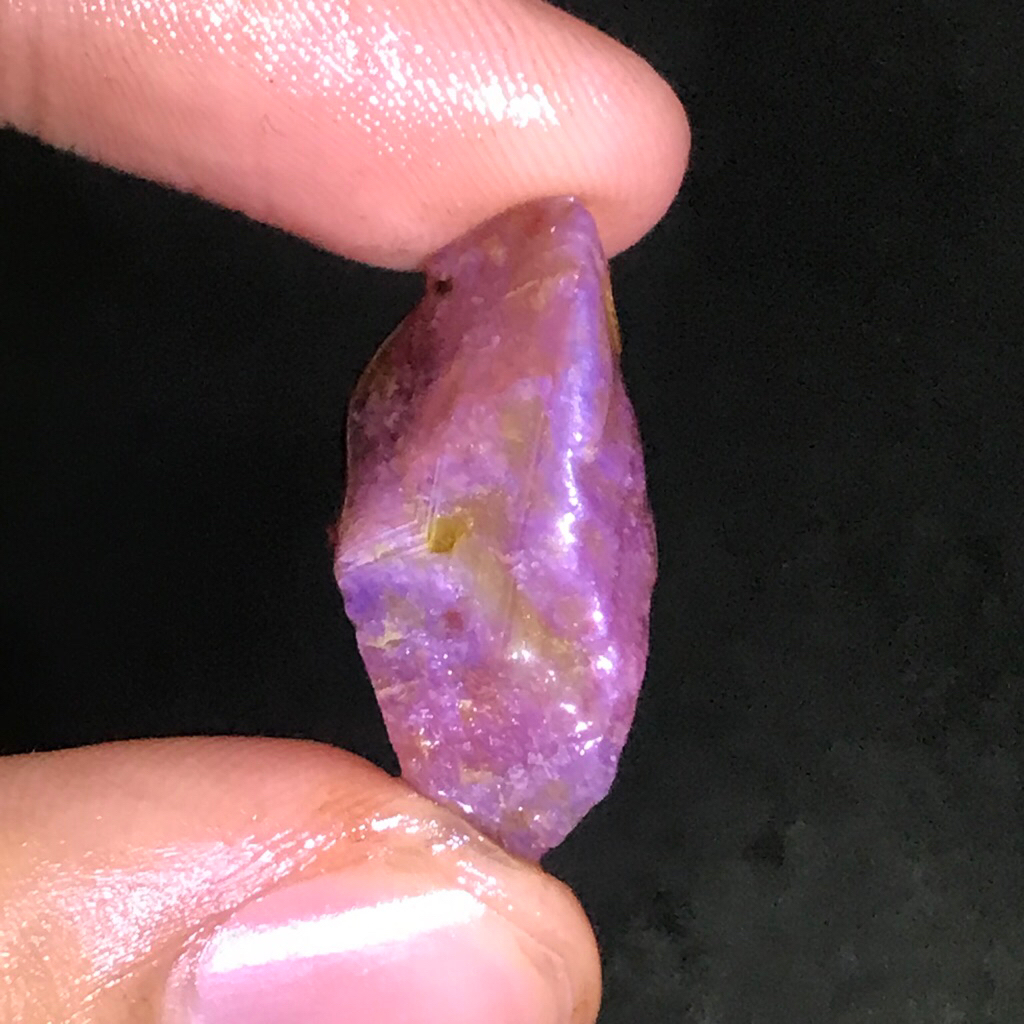 BAHAN RUBY STAR DIM 26 X 11 X 10 MM