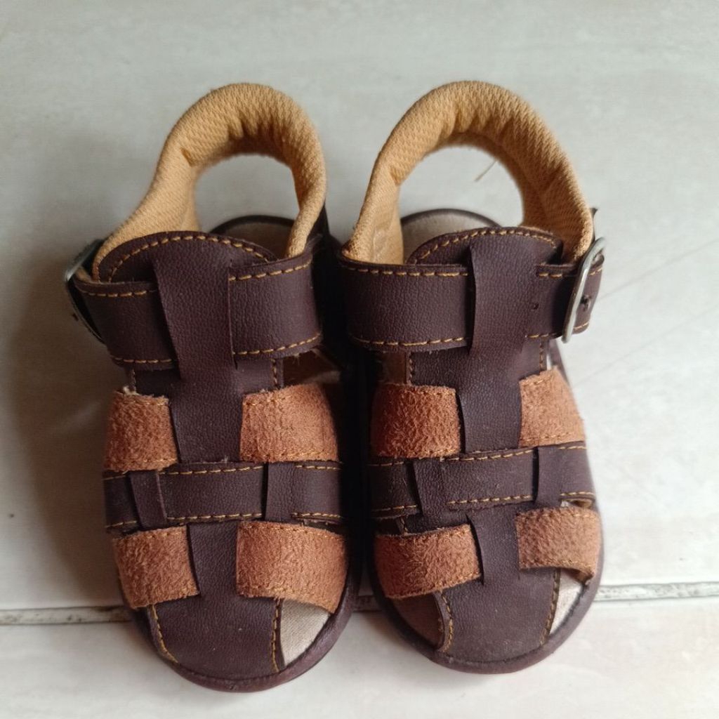 sepatu sandal bayi preloved