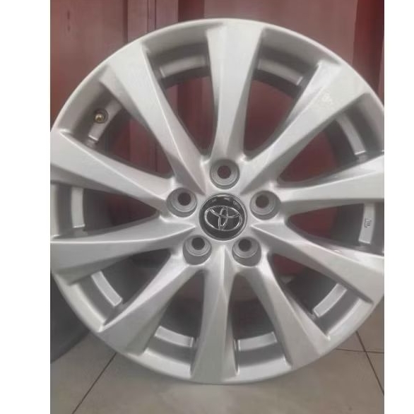 Velg Original/OEM Toyota Camry R17