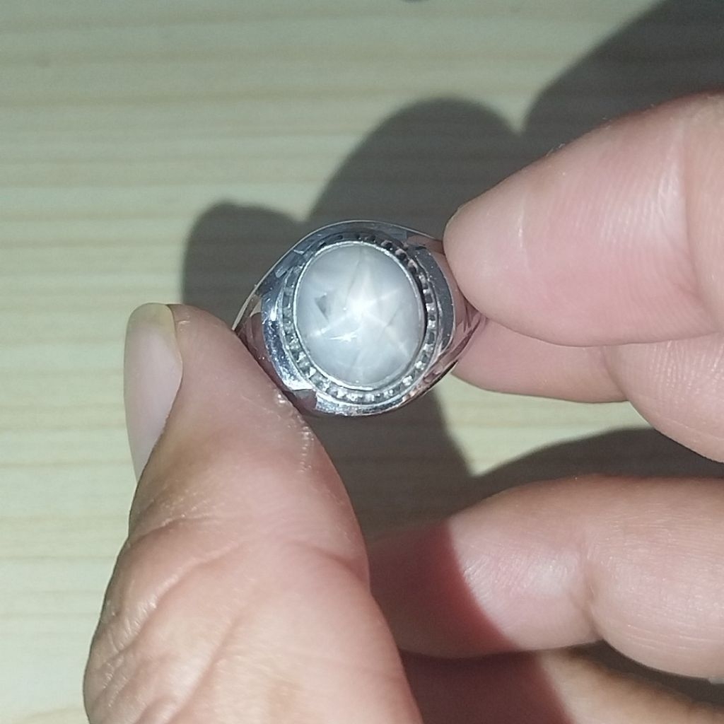 Star Safir Ceylon Sri langka