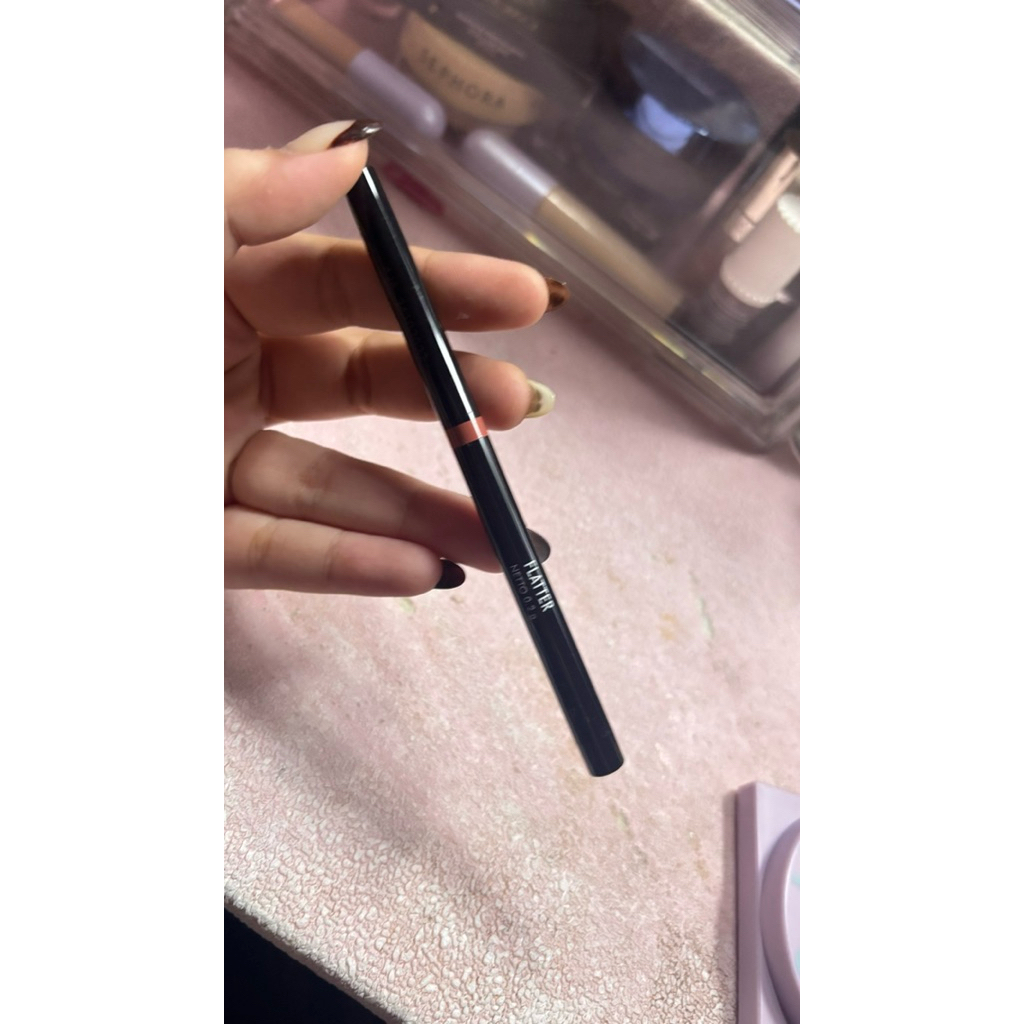 PRODUK BARU - MAKE OVER LIP LINER SHADE FLATER