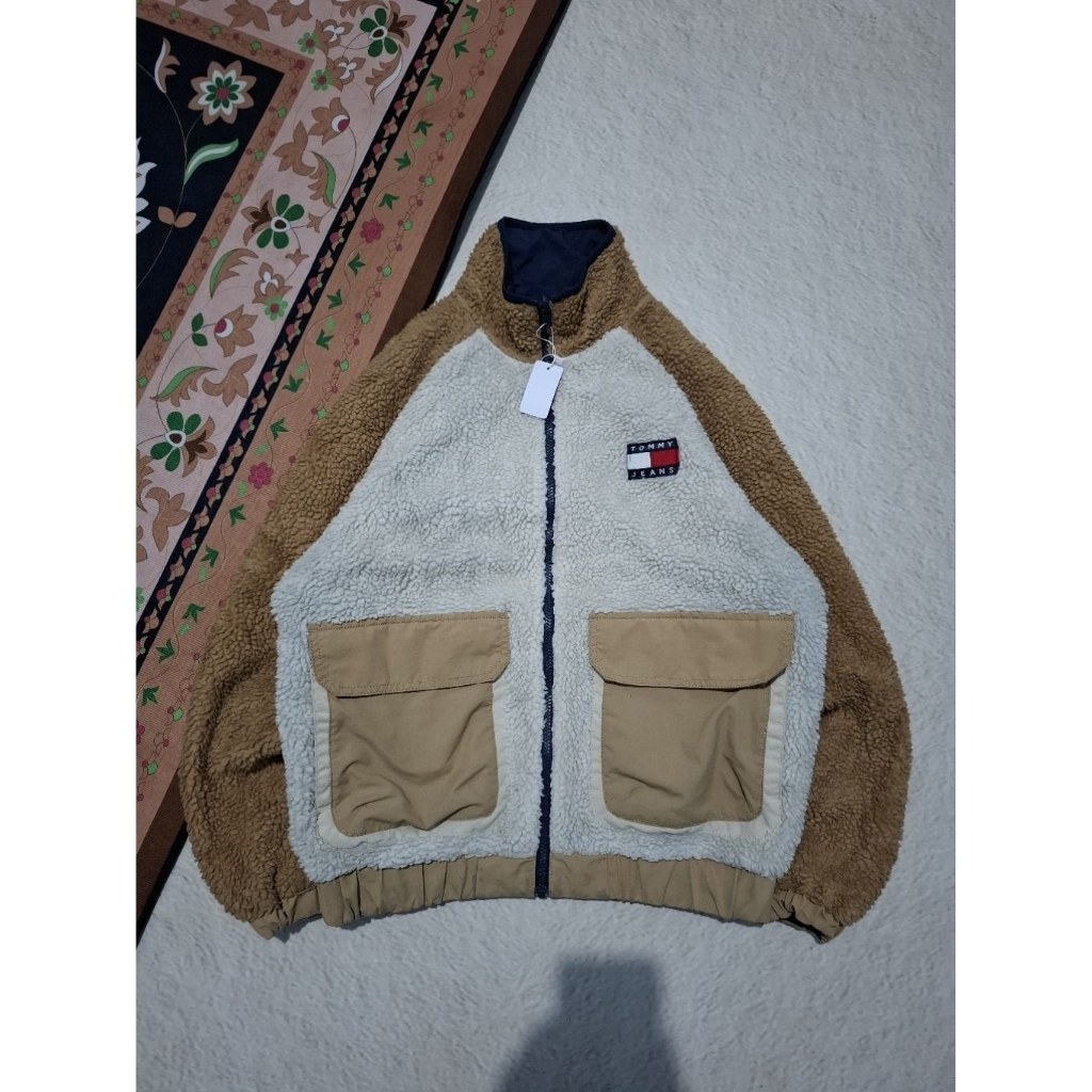Jaket Sherpa Luar TOMMY JEANS Vintage Bolak Balik