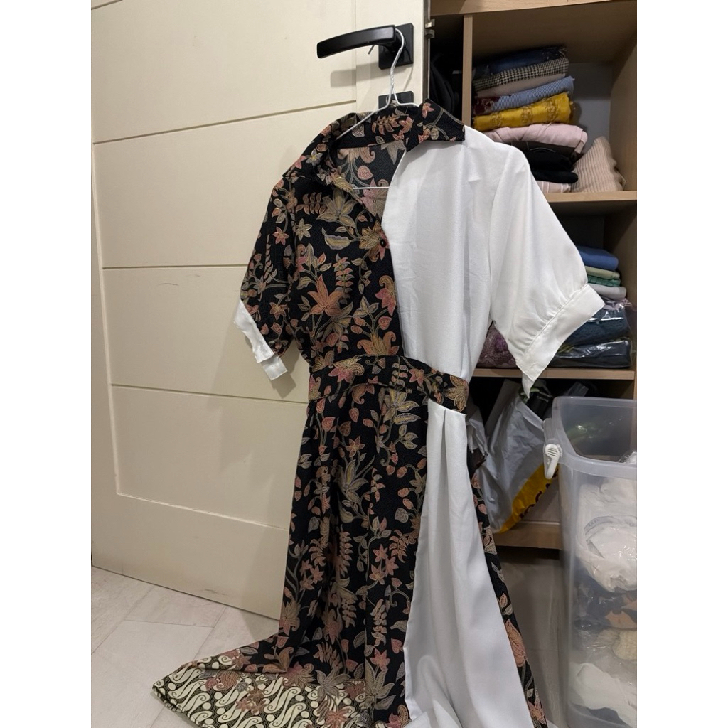 [Preloved] Batik Midi Dress