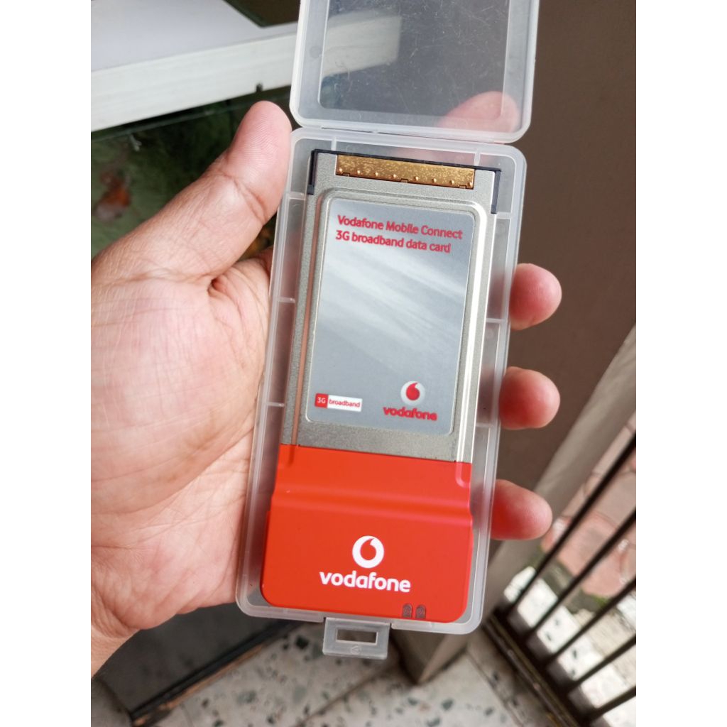 Vodafone mobile connect 3g broadband (modem jadul)