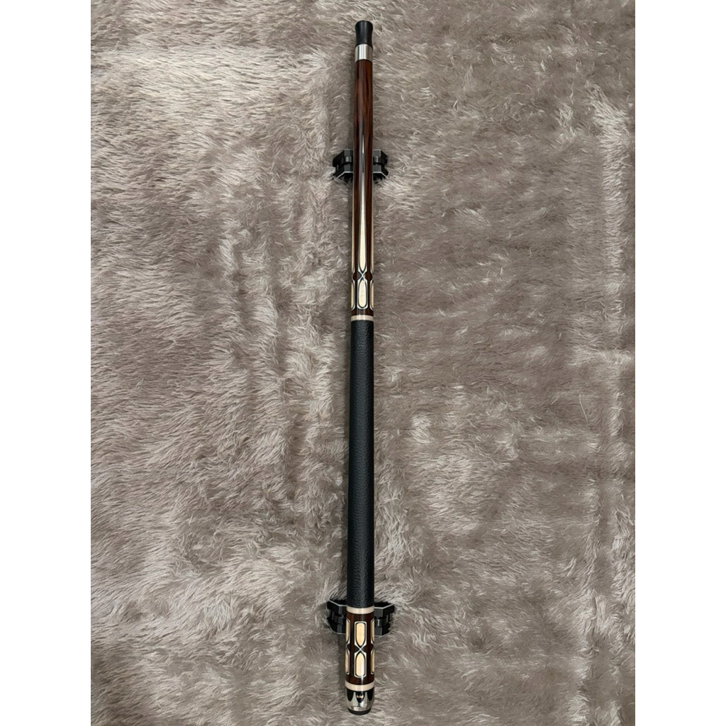 Butt Predator Throne 3-3 (Special Edition)