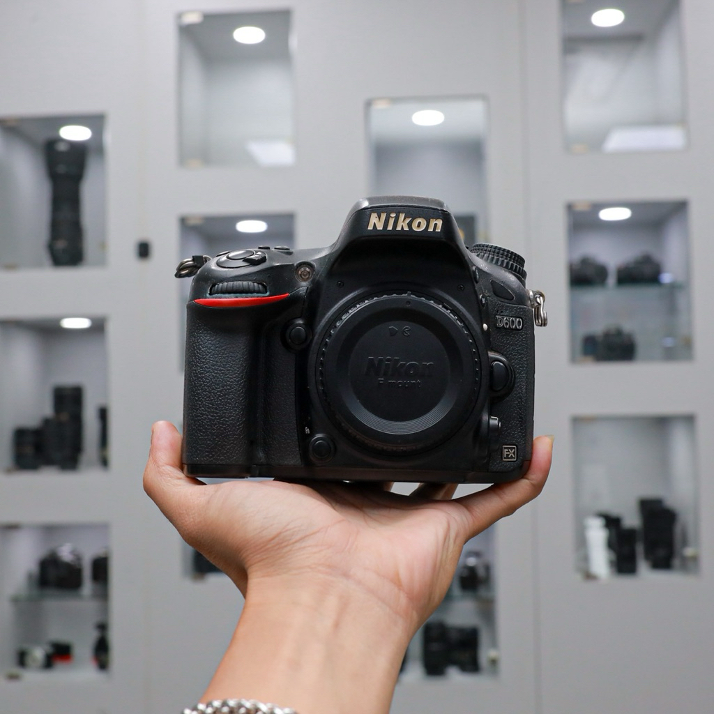 Nikon D600 DSLR Body Only