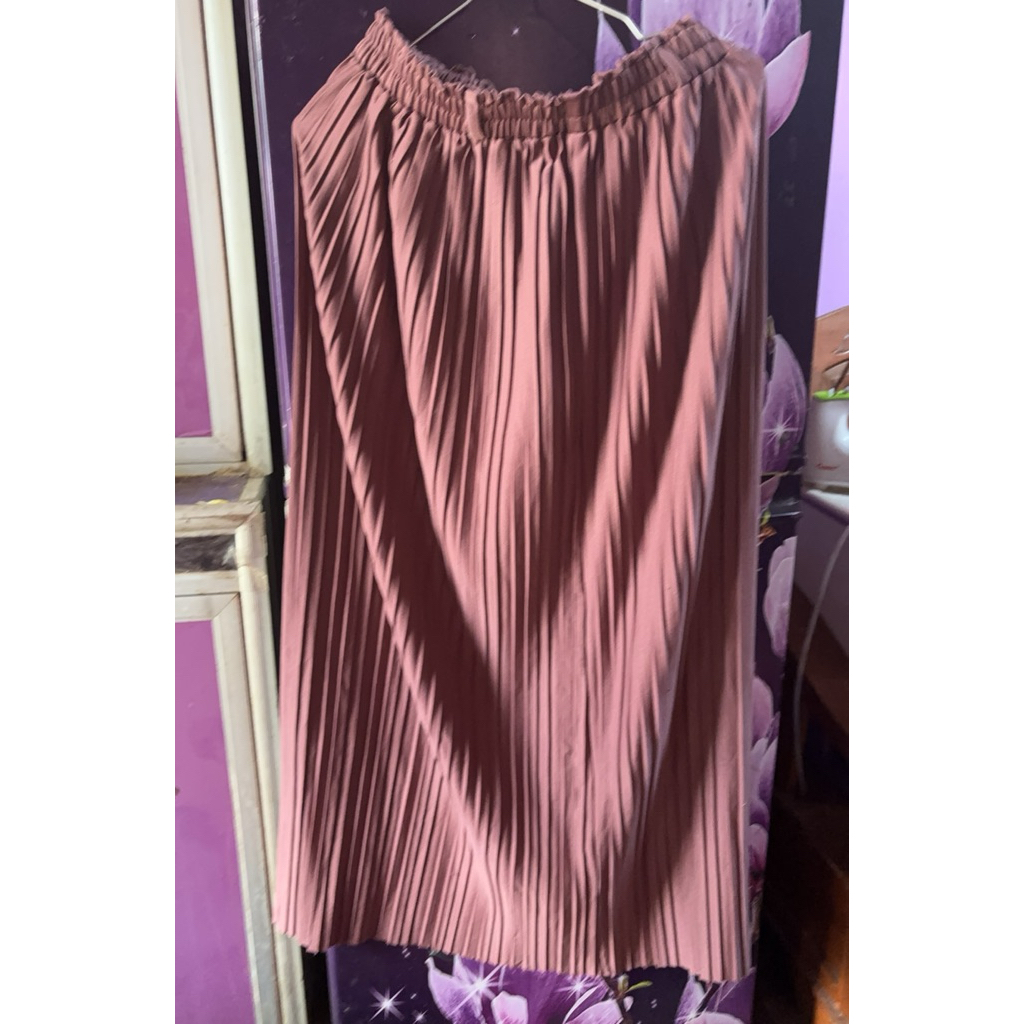 rok plisket (preloved)