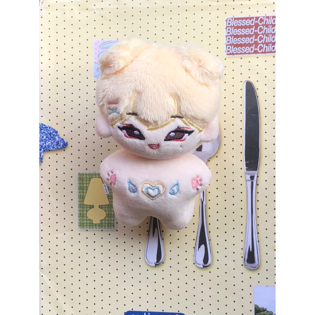 (Preloved) Doll Sunoo Enhypen Peanoo Hawjelly an Clothes 10cm