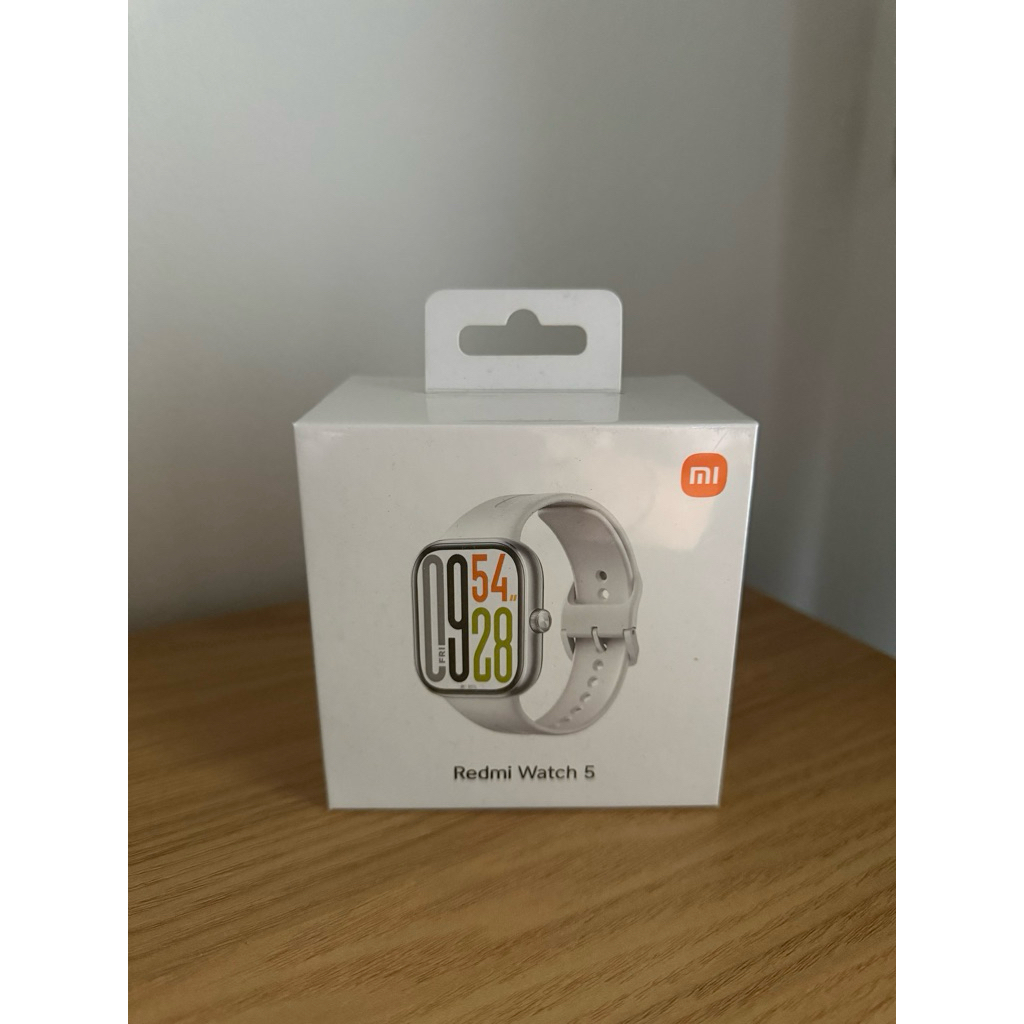 Xiaomi Redmi Watch 5 Silver- Tahan Air 5 ATM, Baterai 24 Hari, Pemantauan Kesehatan 24 Jam