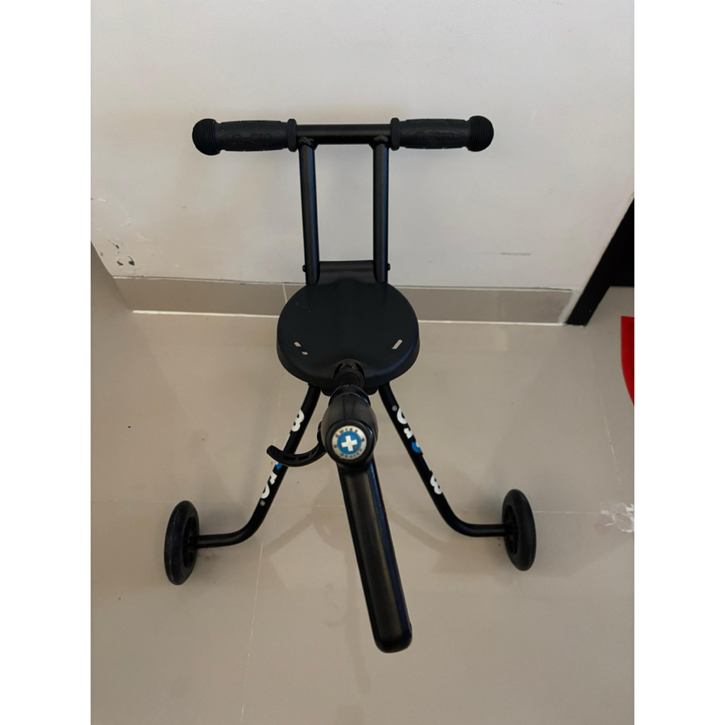 micro trike black