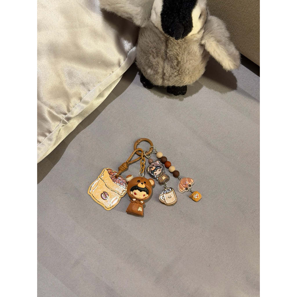 hirono bagcharm keychain