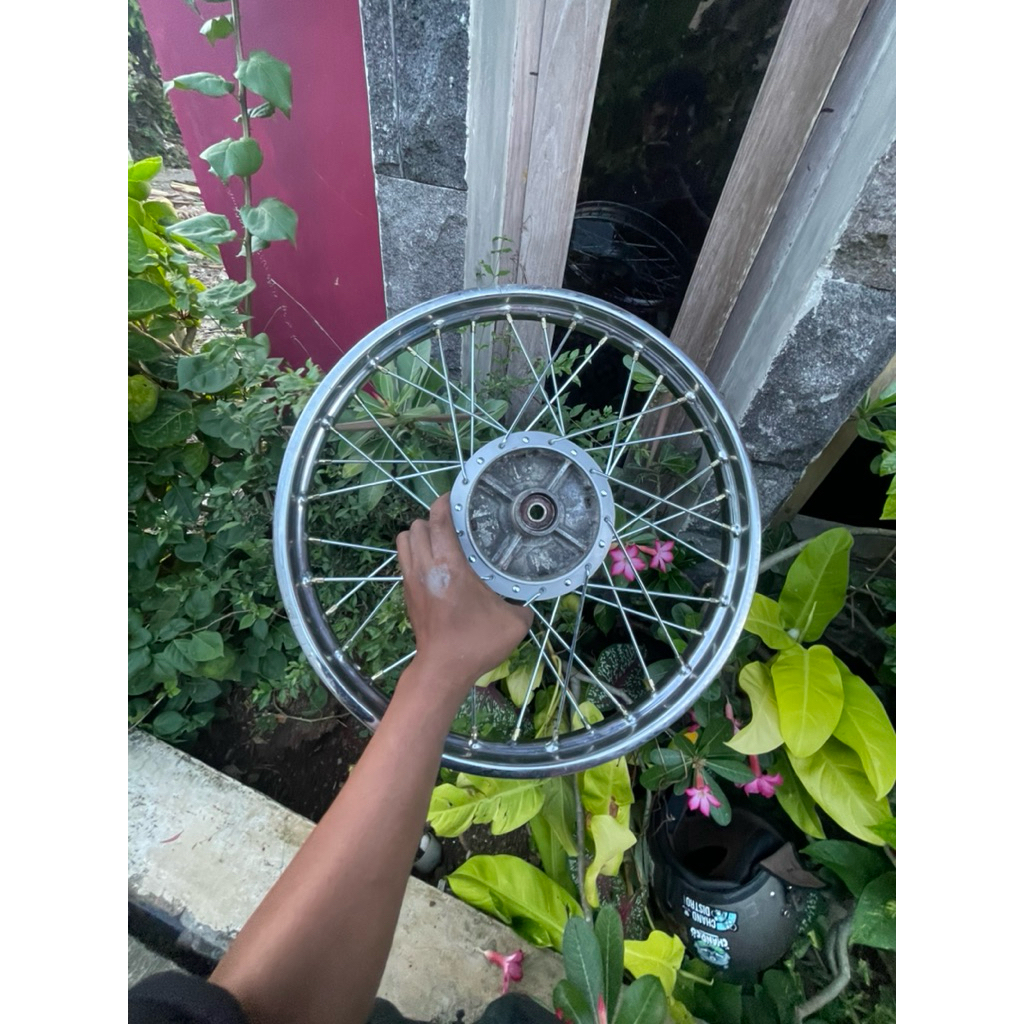velg belakang suzuki shogun smash tornado rc100 original copotan