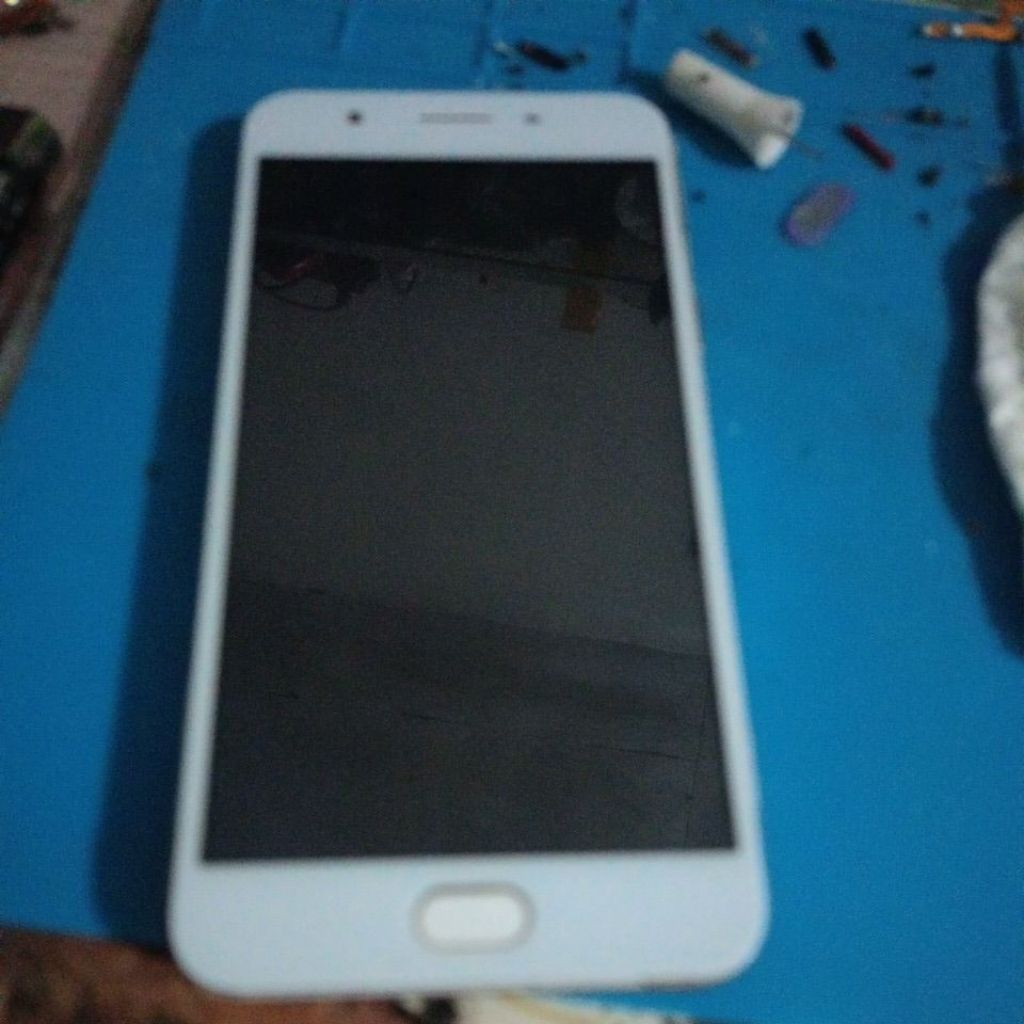 unit HP Vivo tipe v5s plus LCD ori copotan kondisi LCD normal