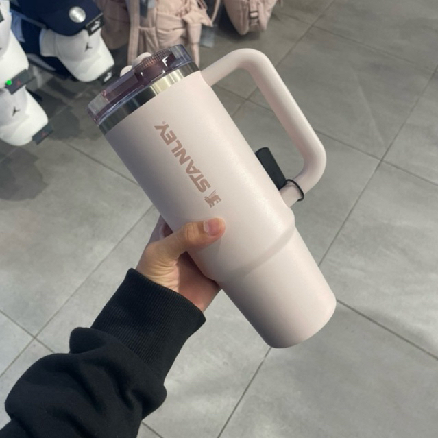 Tumblr stanley protour Rose quartz 30oz