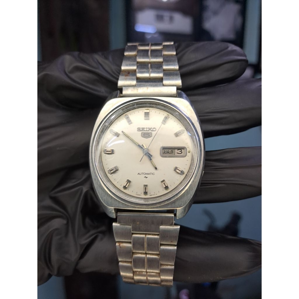 Seiko 5 bekas