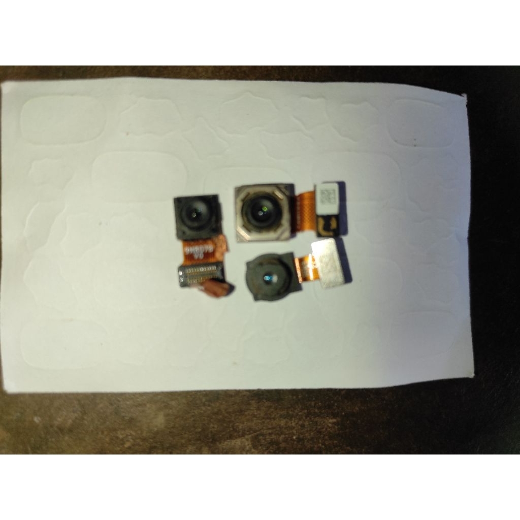 Kamera depan belakang Samsung a10s