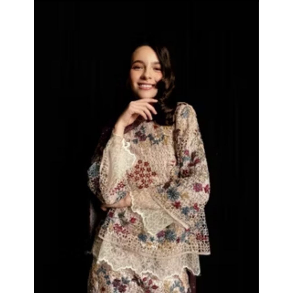 YASEERA LACE DRESS ROSETTE HEAVEN LIGHT || DAMIRA SERIES HEAVEN LIGHT PRIVE || AMANI SERIES HEAVEN L