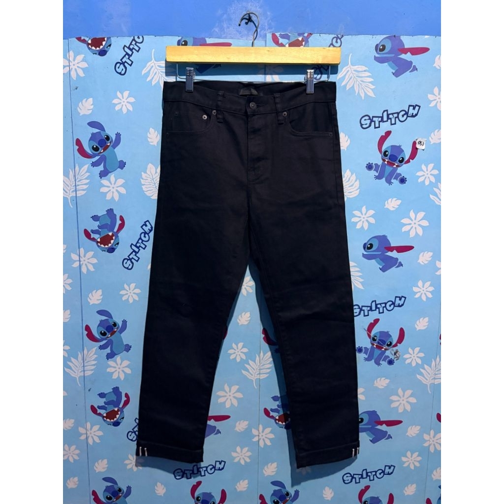 Uniqlo jeans selvedge hitam
