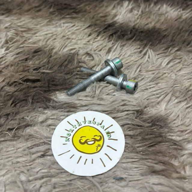 Baut Bracket Knalpot Standar / Original piaggio vespa matic Sprint primavera GTS S LX LXV 2V 3V Iget