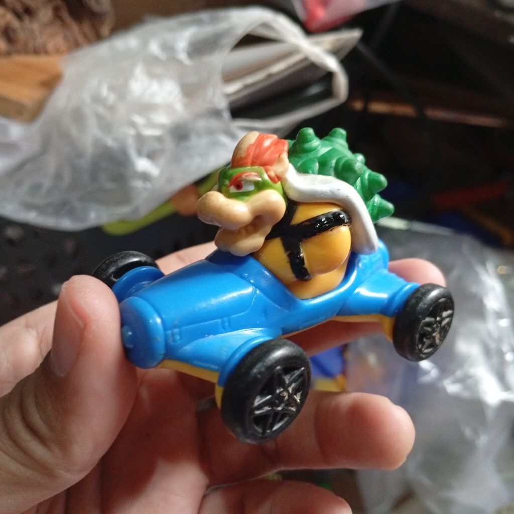 happy meal toys Mario Bros Mario kart bowser 2015