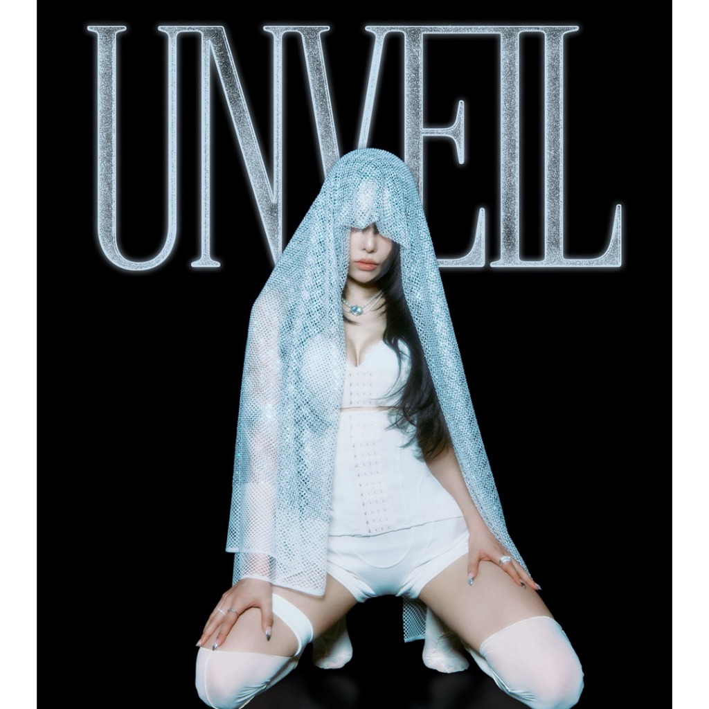 KARD SOMIN 1st EP Album - UNVEIL