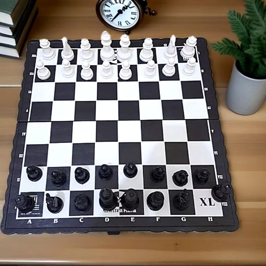 mainan papan catur plastik papan catur tersedia S,M & L