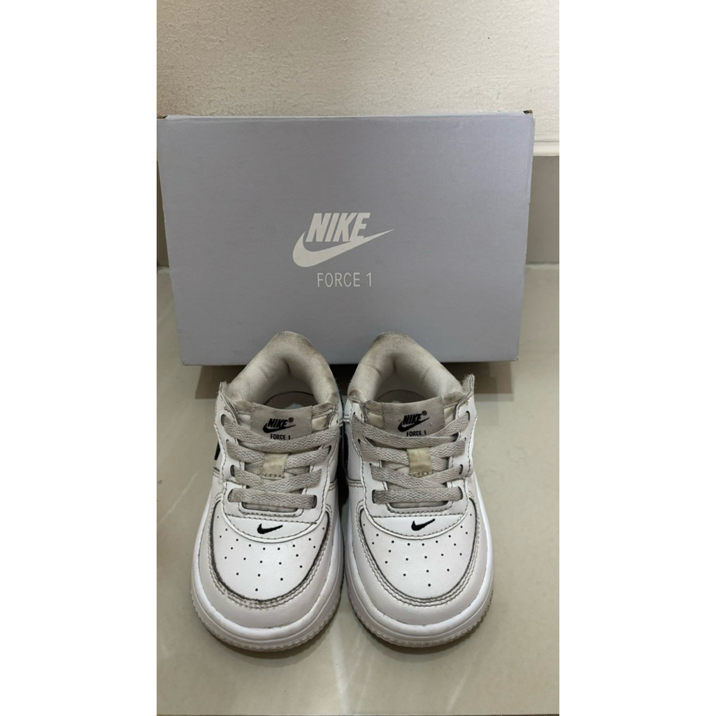 Sepatu Anak Preloved Nike Force 1 Low EasyOn