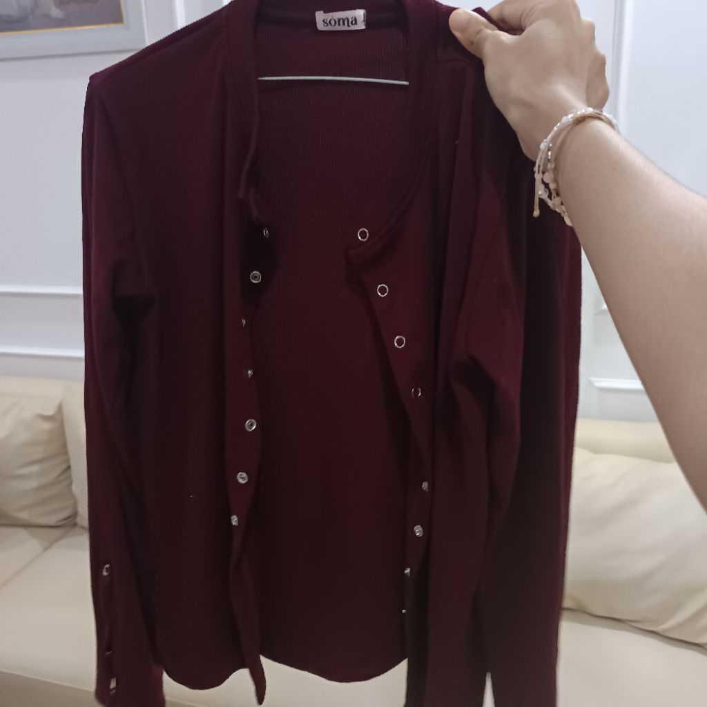 PRELOVED CARDIGAN SOMA