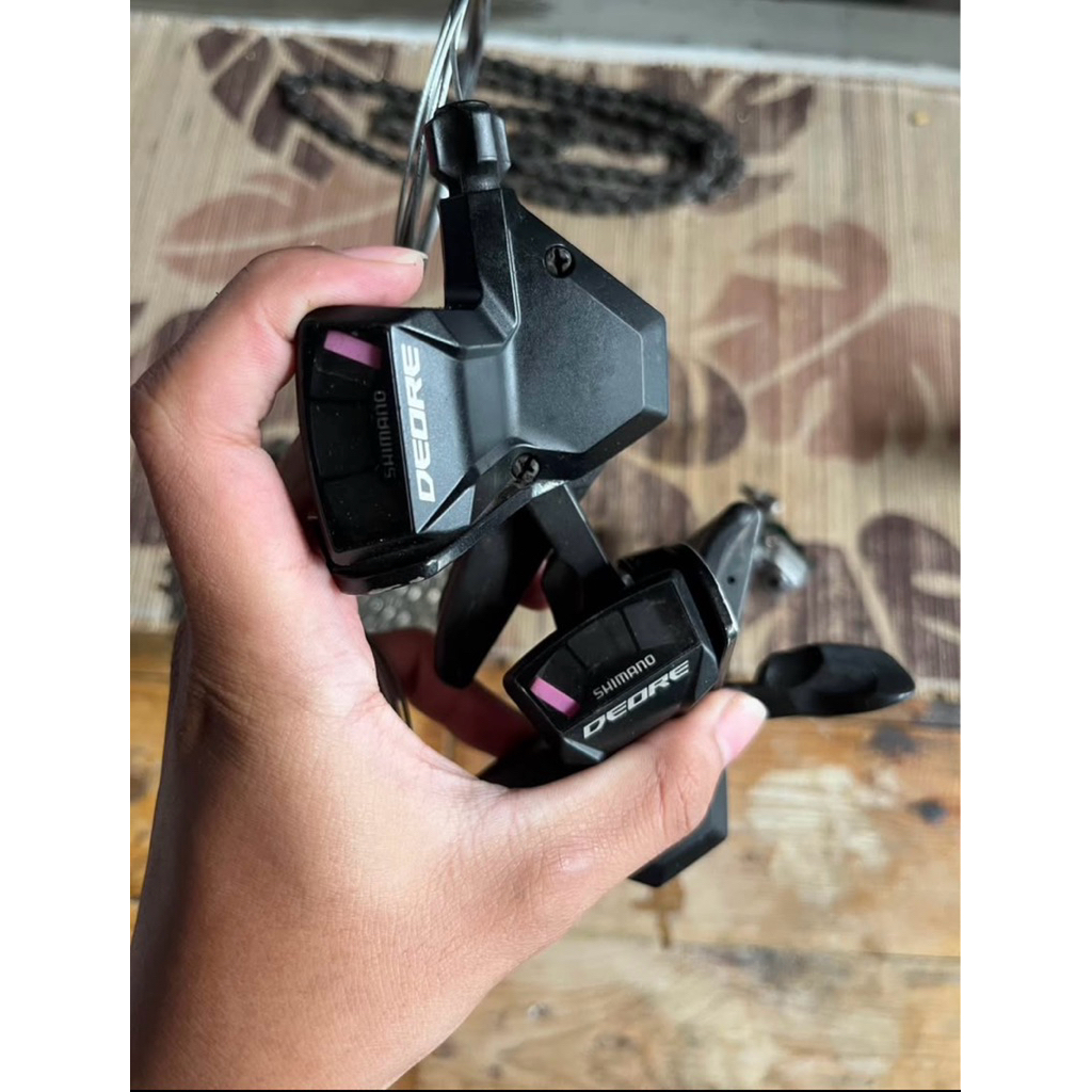 shimano deore 3 x 9 speed