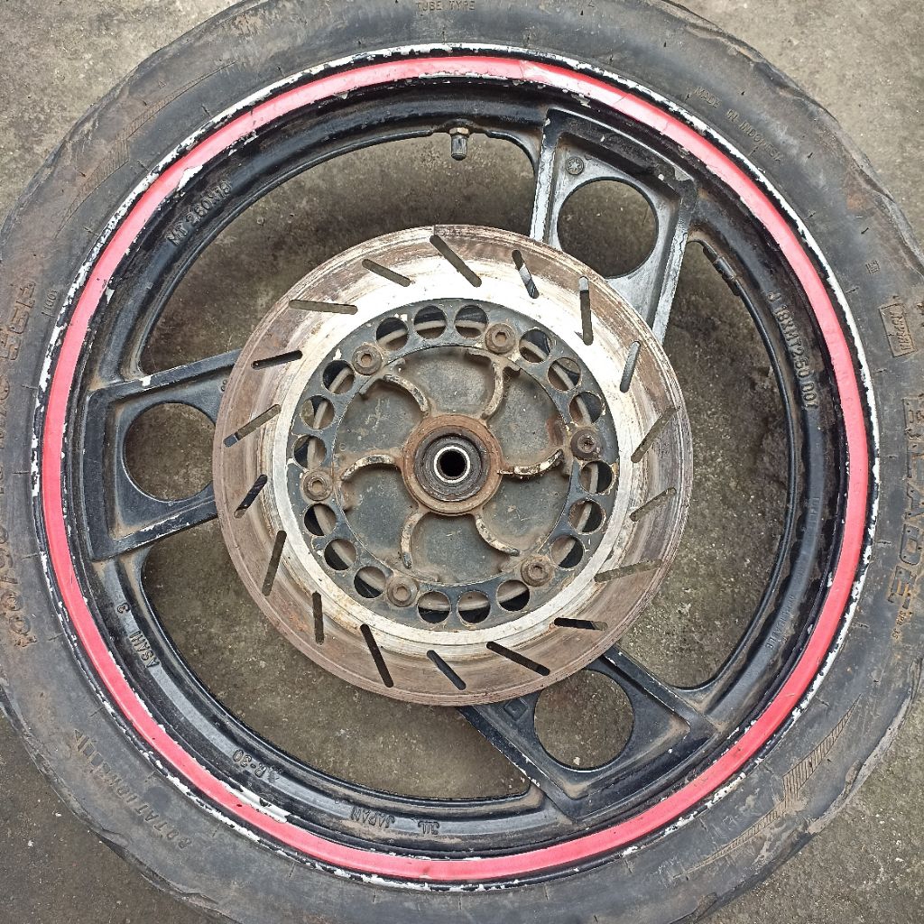 velg belakang 18x2.50 rear sport rim Yamaha Rz250 rd350 Original Asahi Japan