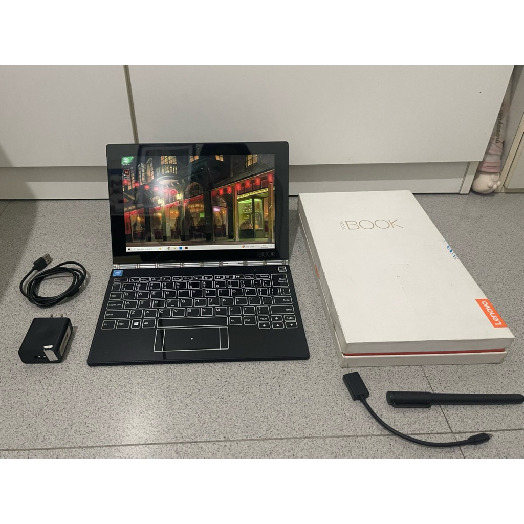 Lenovo Yoga Book 10.1 inch hybrid laptop tablet touchscreen