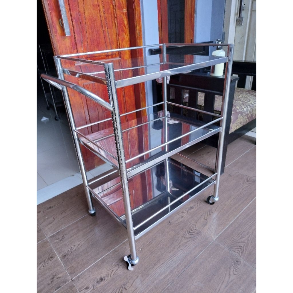 Trolley Instrumen 3 susun stainless / meja instrumen 3 rak susun / troli stainless / troli instrumen