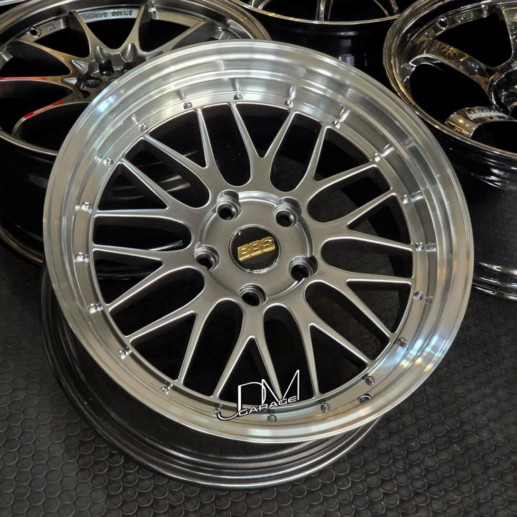 velg mobil r19 bbs lm flow forming pcd 5x120 lebar 8,5 - 9,5 pcd 5x120 velg mobil ring 19 velg mobil