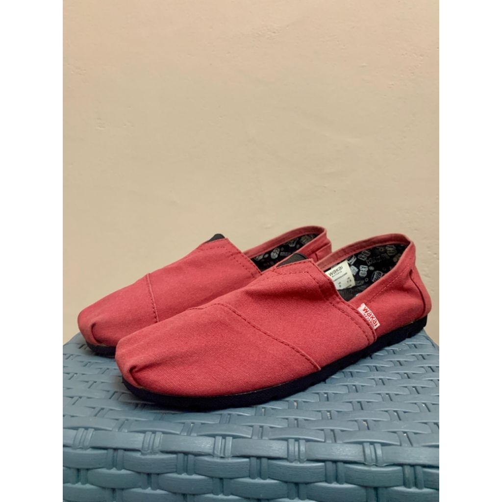 Preloved - Sepatu Wakai Wanita