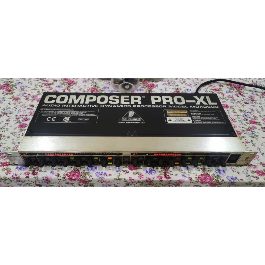 COMPOSER PRO XL MDX2600 BEHRINGER