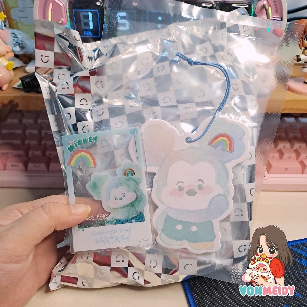 [Vonmeidy] TOP TOY x Disney Mickey Head in the Clouds Collection Vinyl Plush Surprise Box Gantungan 