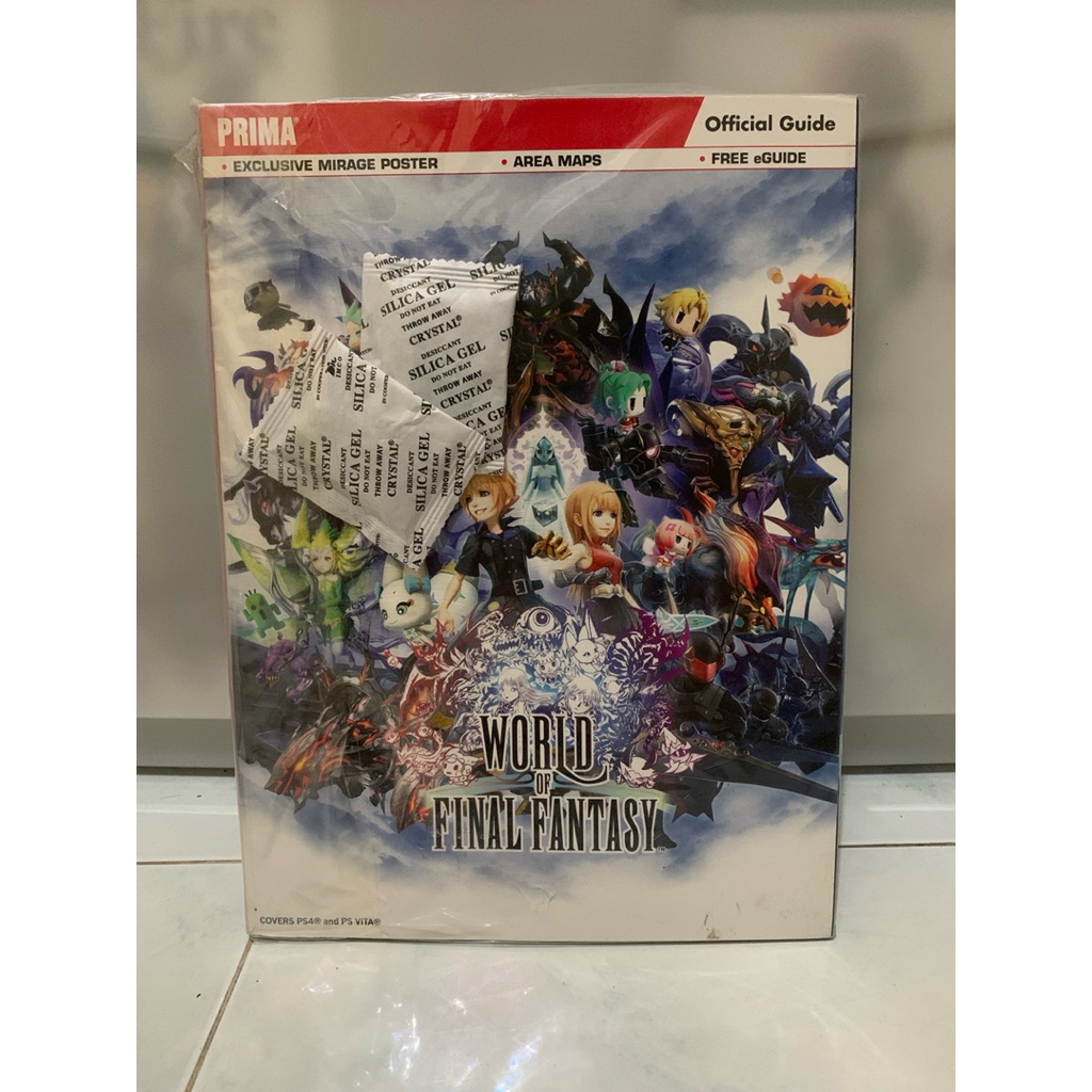 World Of Final Fantasy Official Guide / Merch (preloved/second/bekas)