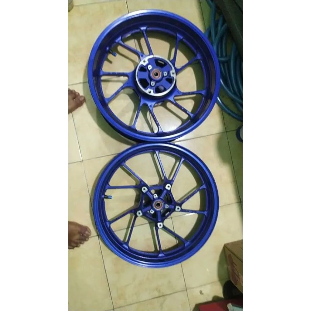 Velg Original Yamaha R15M v4