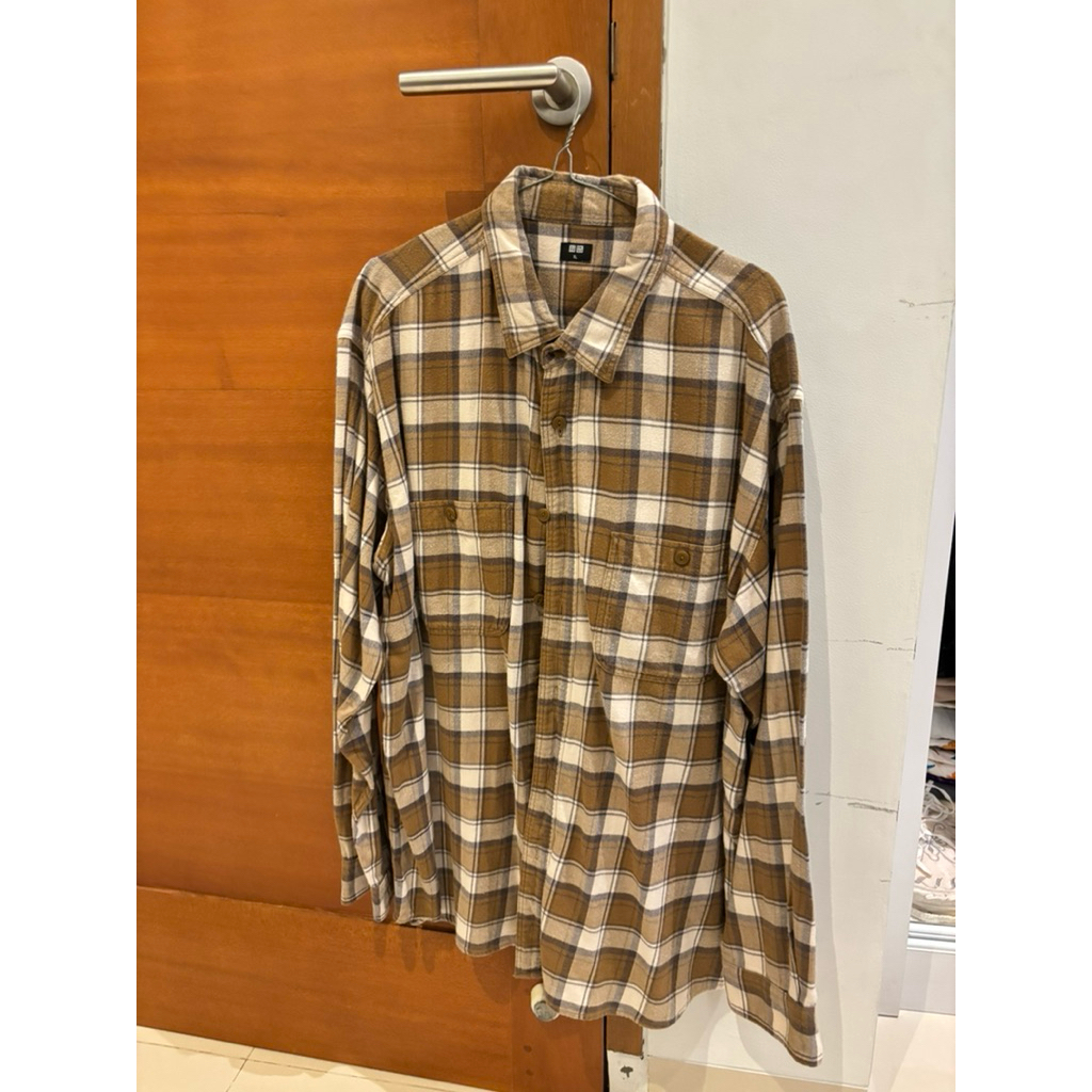 Preloved Flannel Uniqlo Size XL