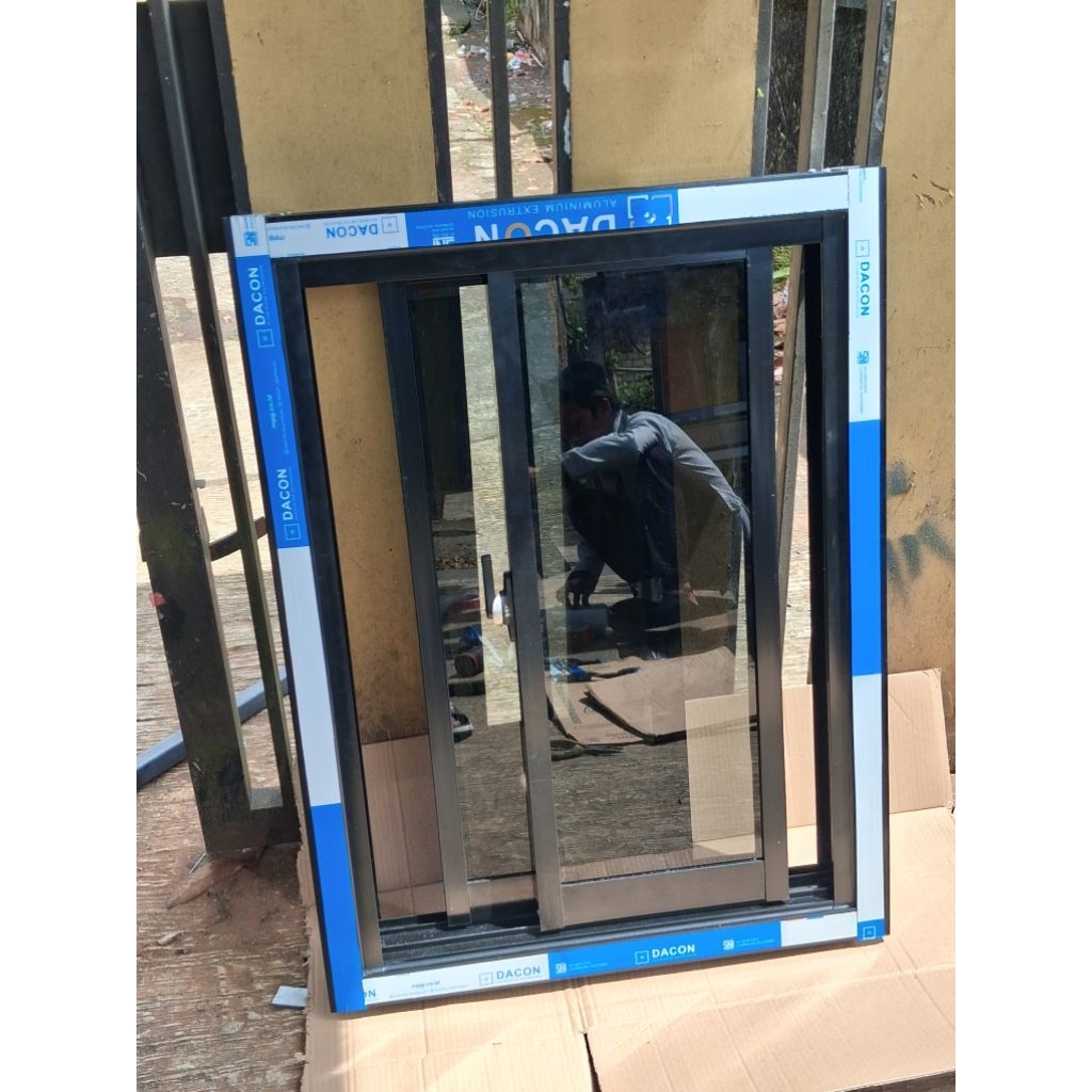 jendela sliding alumunium