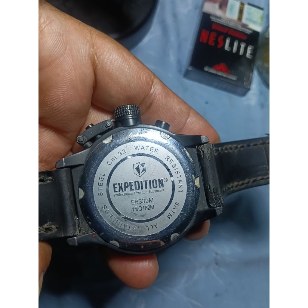 Jam Expedition E6339M strap kulit black