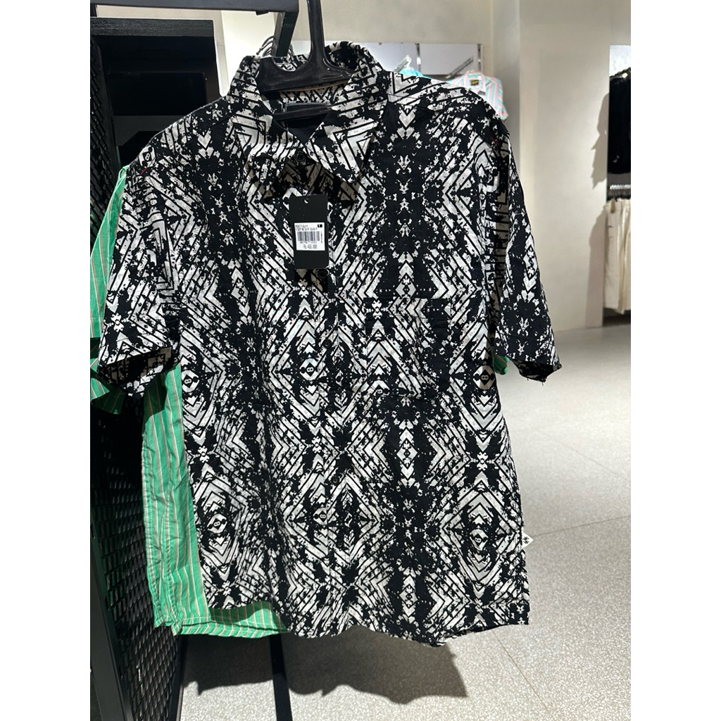 KEMEJA PRIA SPYDERBILT GEUM